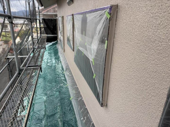 上塗り1回目完了