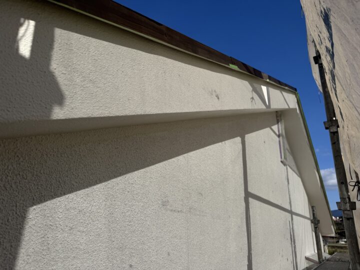 上塗り1回目完了