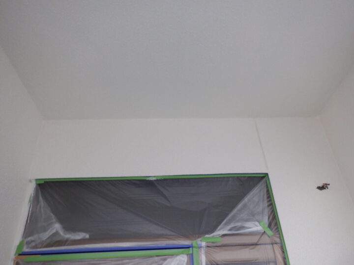 上塗り1回目完了