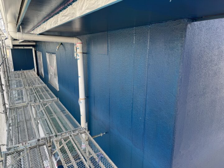 上塗り1回目完了