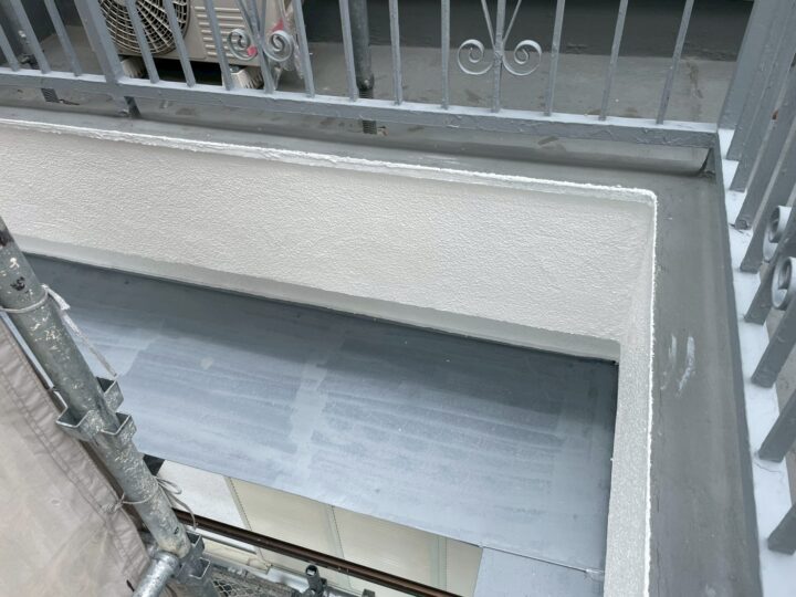上塗り1回目完了