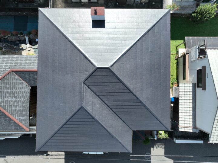 河内長野市O様邸（屋根カバー工法工事）スーパーガルテクト